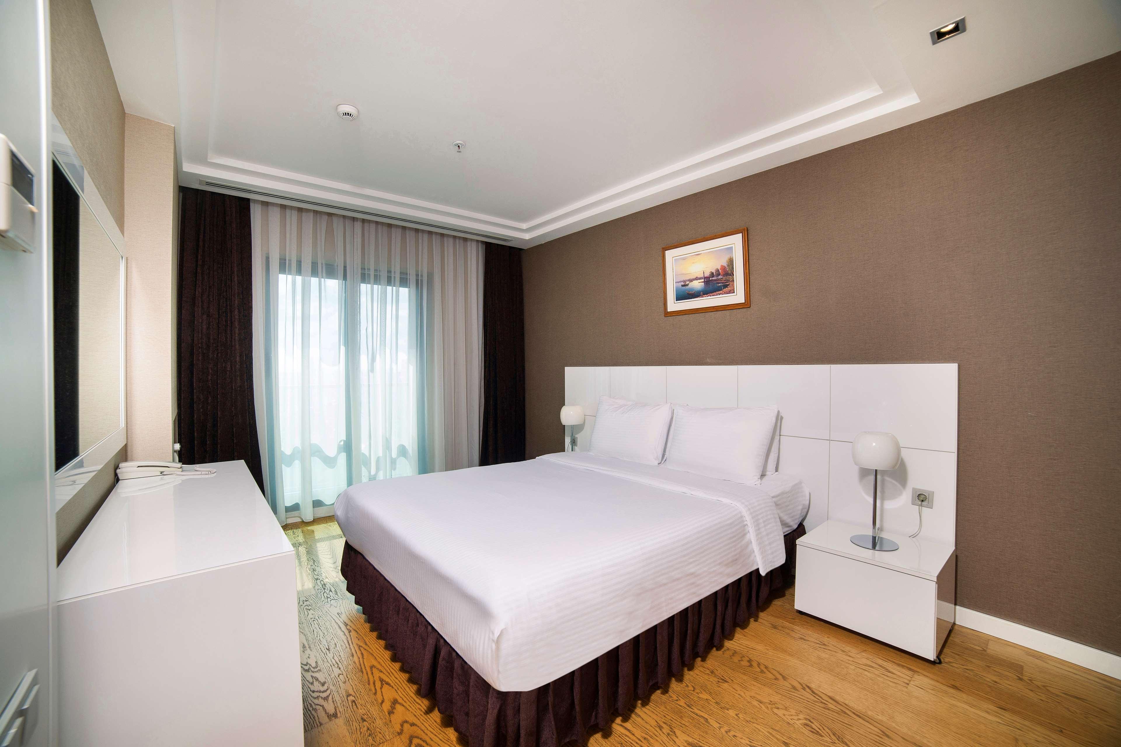 Radisson Residences Avrupa Tem イスタンブール エクステリア 写真