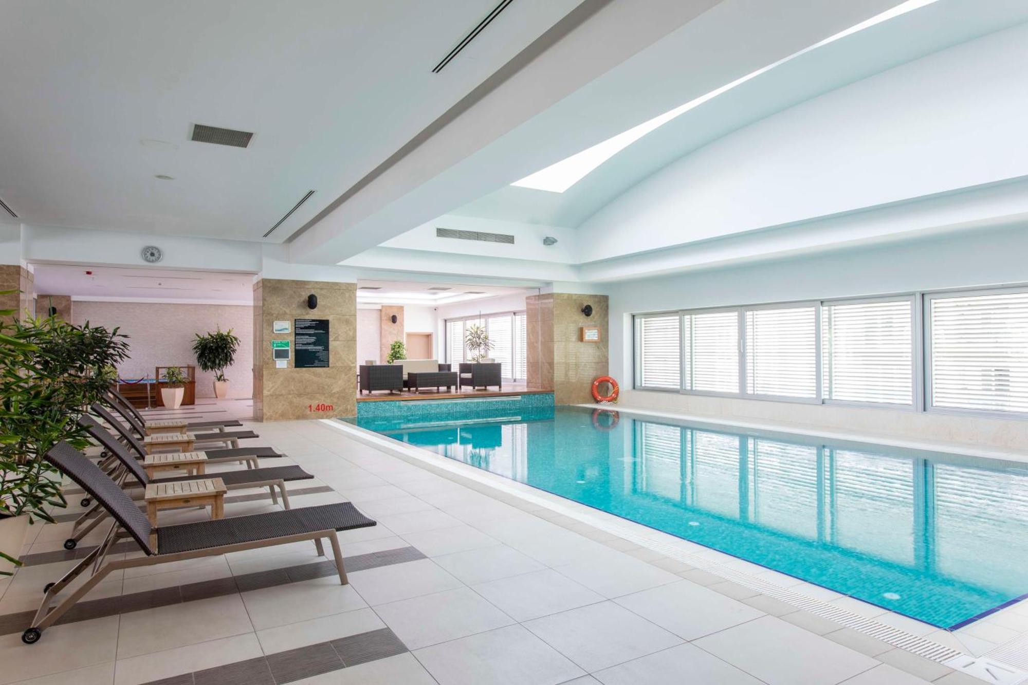 Radisson Residences Avrupa Tem イスタンブール エクステリア 写真