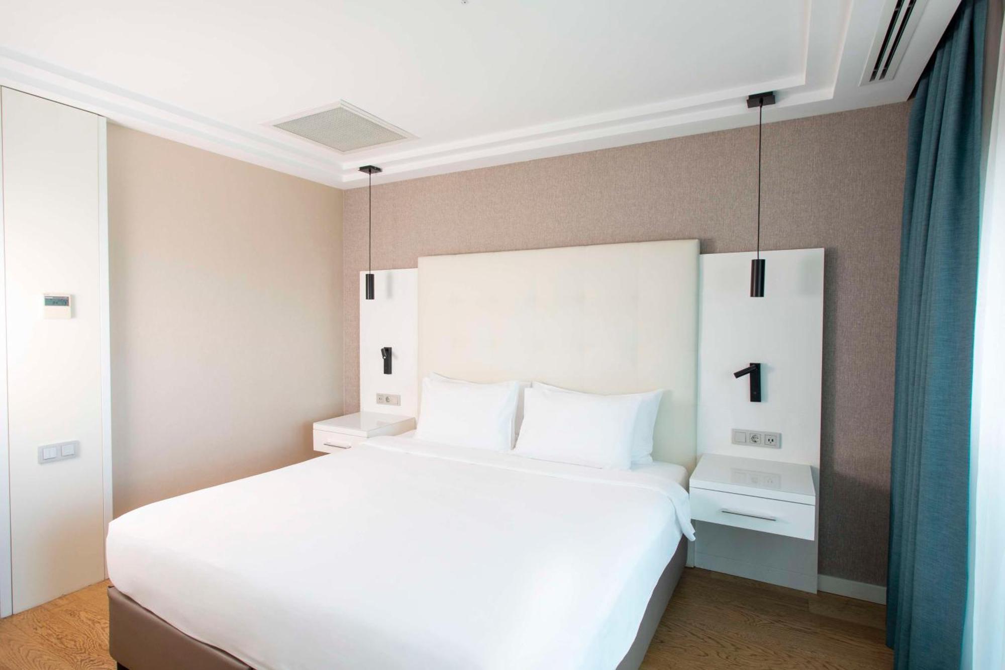Radisson Residences Avrupa Tem イスタンブール エクステリア 写真