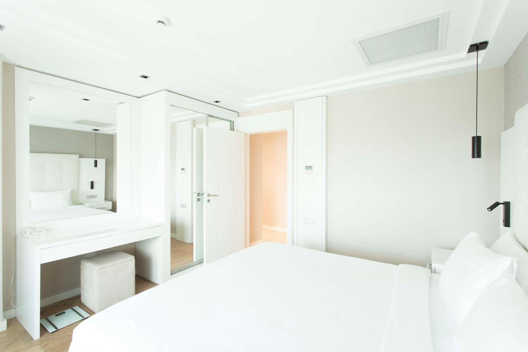 Radisson Residences Avrupa Tem イスタンブール エクステリア 写真